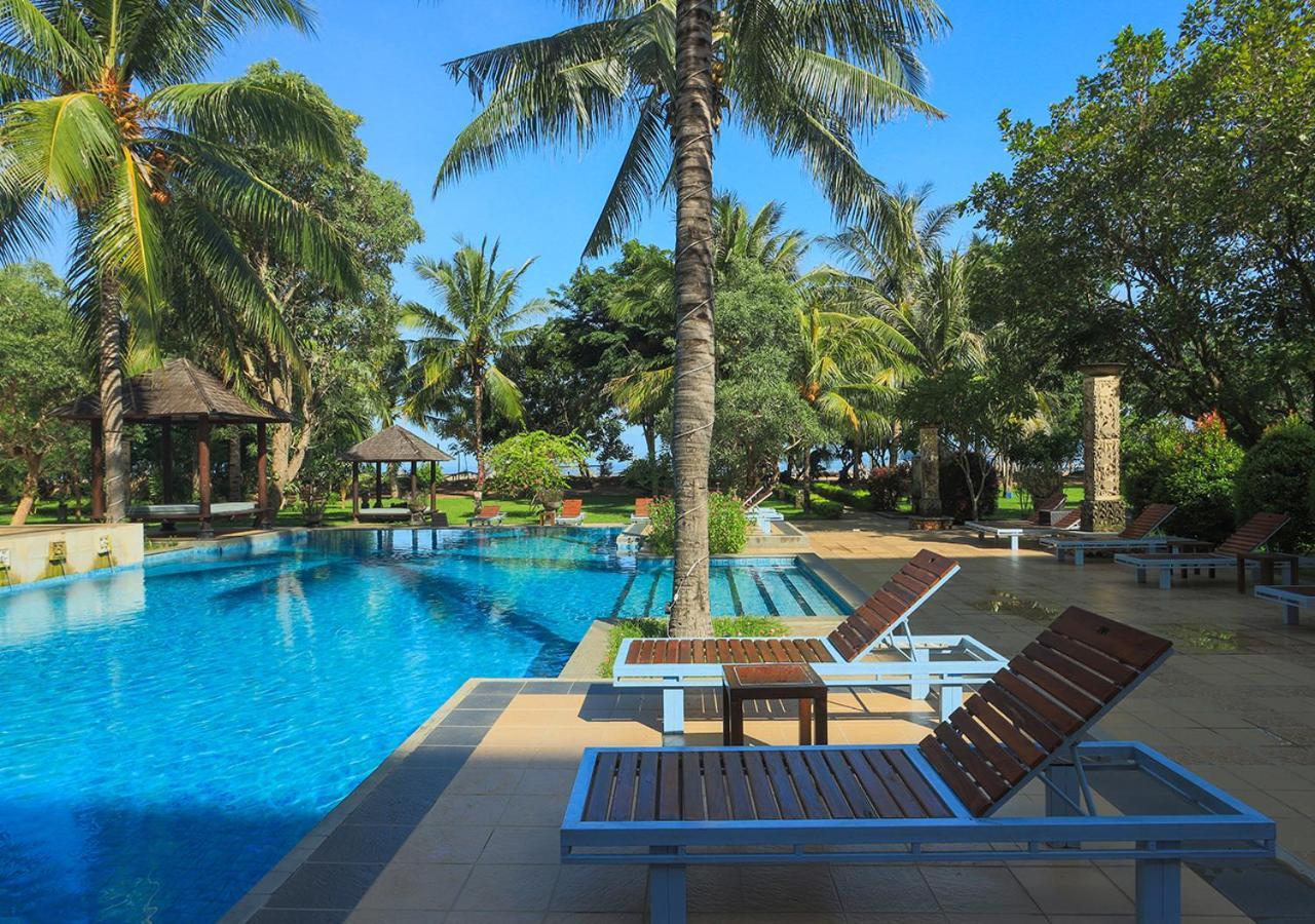 The Jayakarta Suites Komodo Flores Labuan Bajo Zewnętrze zdjęcie