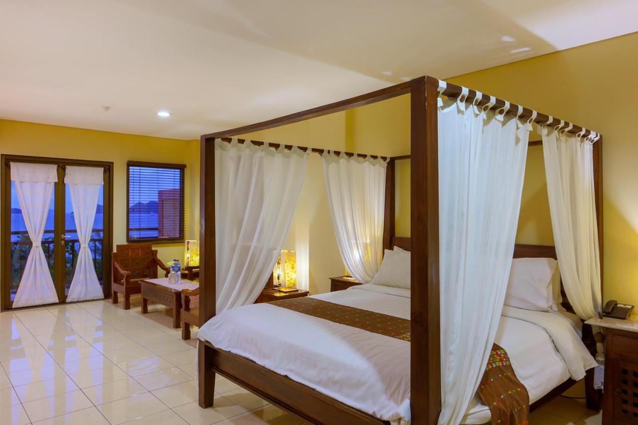 The Jayakarta Suites Komodo Flores Labuan Bajo Zewnętrze zdjęcie