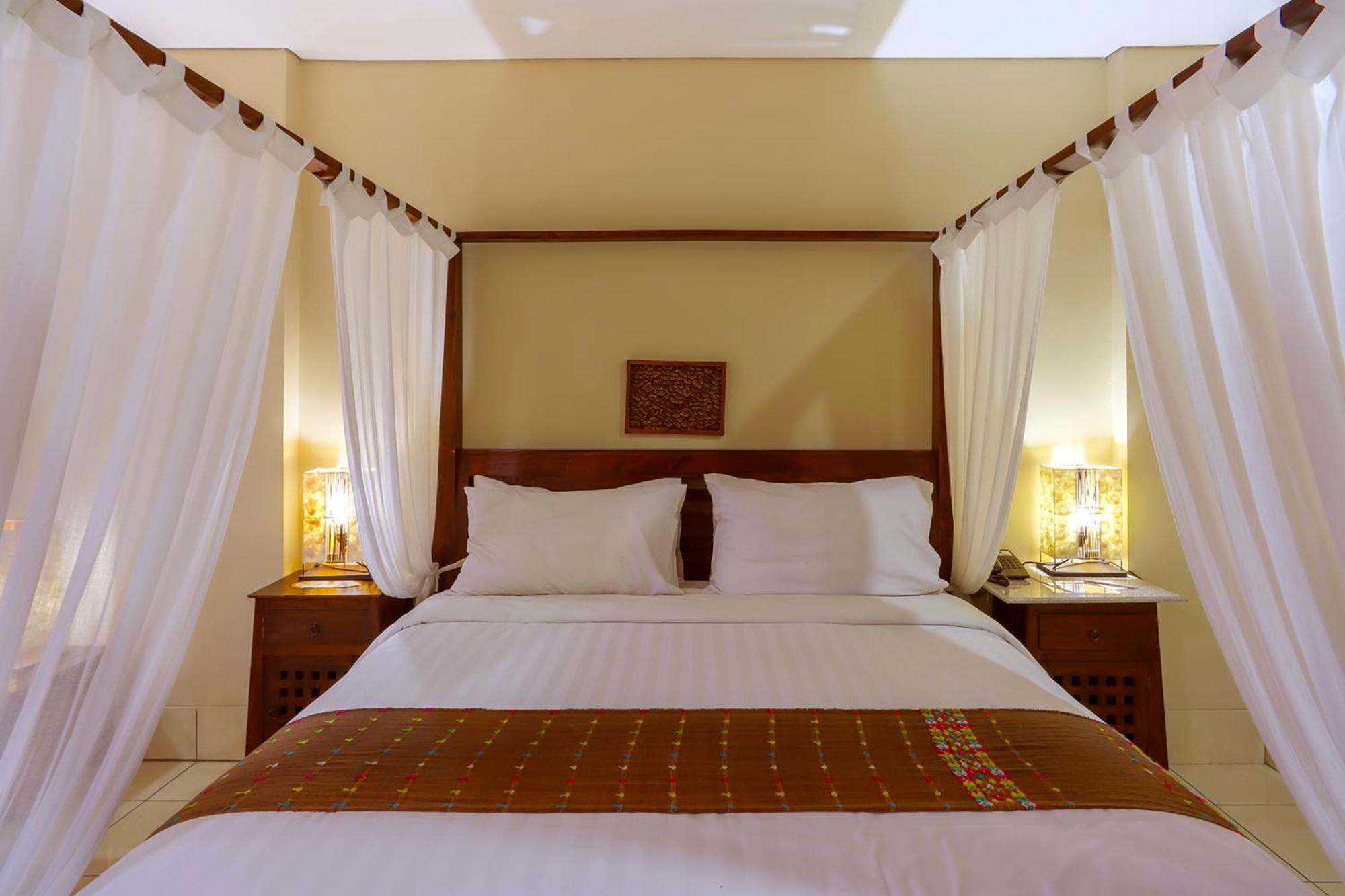 The Jayakarta Suites Komodo Flores Labuan Bajo Zewnętrze zdjęcie